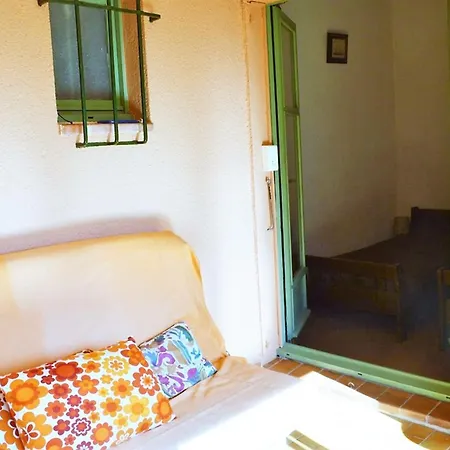 Holiday home Superbe Duplex Avec Terrasse, Piscine Et Parking Au Lavandou - Fr-1-251-567 Le Lavandou